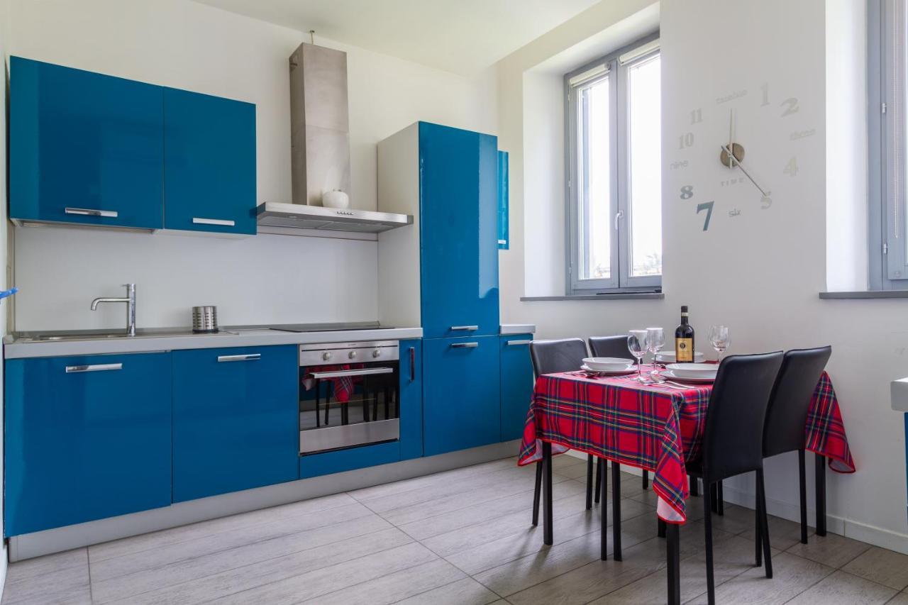 Lux Apartment Milano Metro M2 Luaran gambar