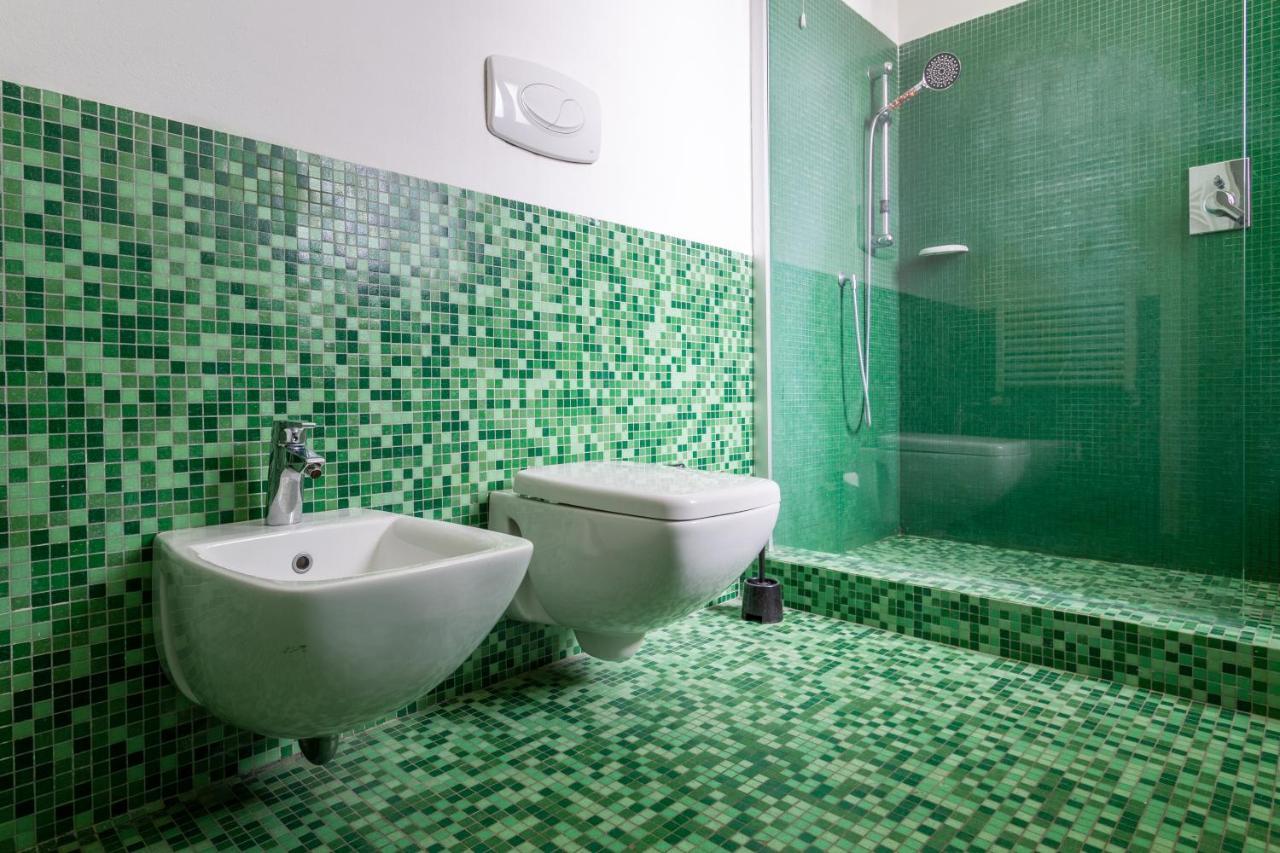 Lux Apartment Milano Metro M2 Luaran gambar